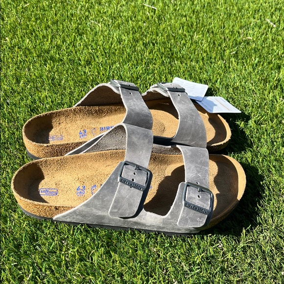 NWT BIRKENSTOCK Arizona Oiled Leather Sandals - Picture 7 of 9